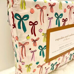 Cupcake‎ and Cashmere Holiday Bows Ornaments CHRISTMAS Sheet Set Queen